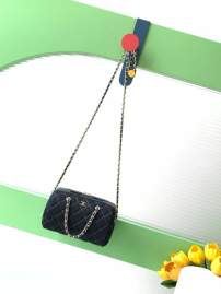 Picture of Chanel Handbags _SKUfw239863215fw